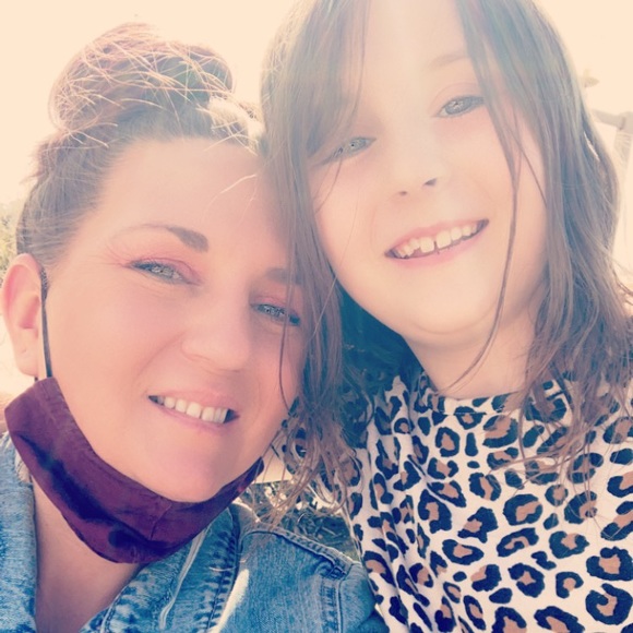 Meet your Posher, Lisa - Picture 4 of 7